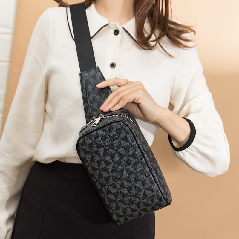 حقائب صدر فاخرة للرجال، حقيبة  - مراجعة Men'S Fashion Bag وسعره