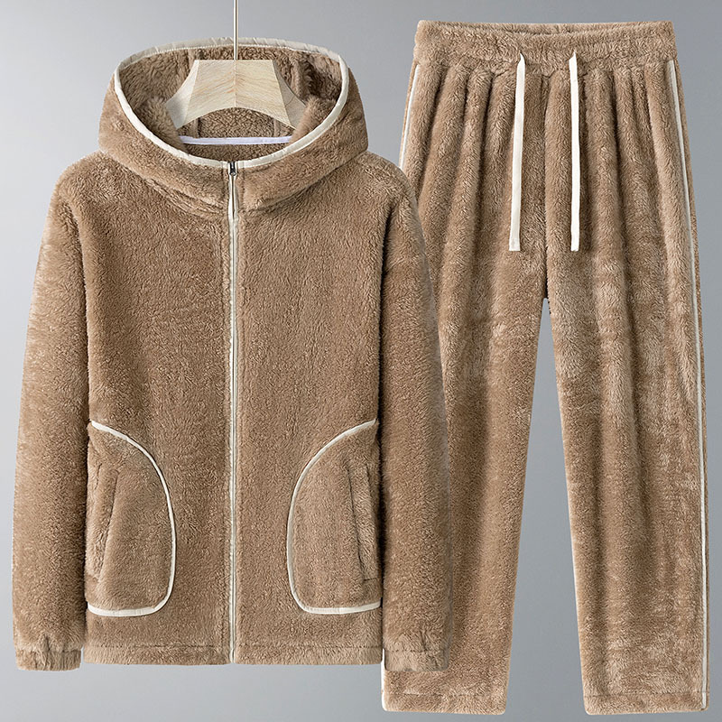 طقم هودي رجالي جديد لشتاء 2026 - مراجعة Men'S Fashion 2026 وسعره